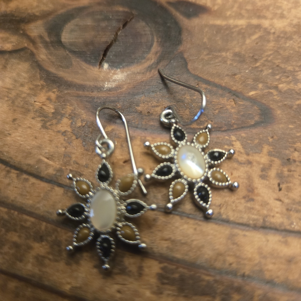 Elegant Silver and Black Starburst Earrings